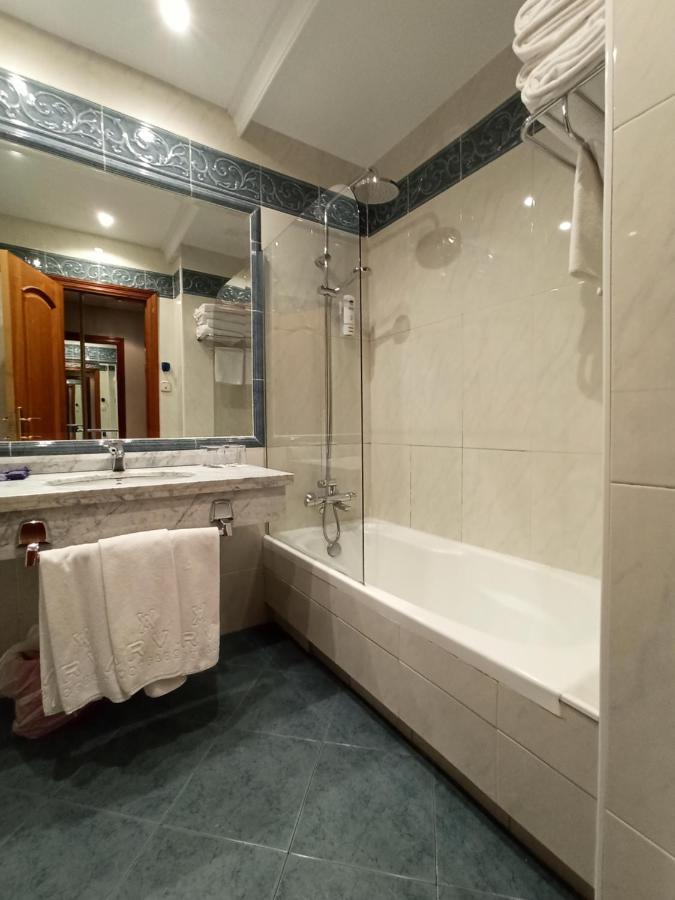 Twin Room,1229584301:JPEG